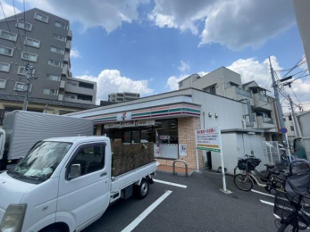 ���ӊ��@-