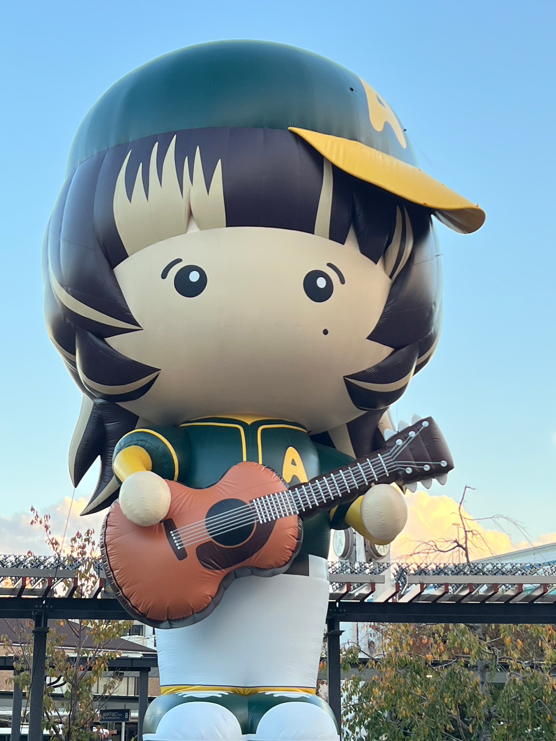 あいみょん スタジャン 甲子園サーチライト | hartwellspremium.com